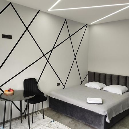 Lumi Hotel Bishkek Exterior foto
